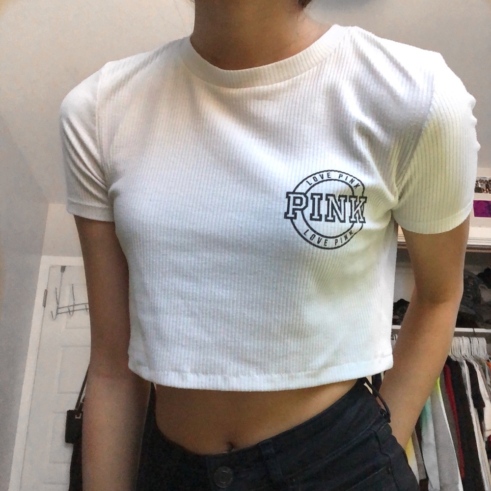 WHITE “PINK” CROP TOP